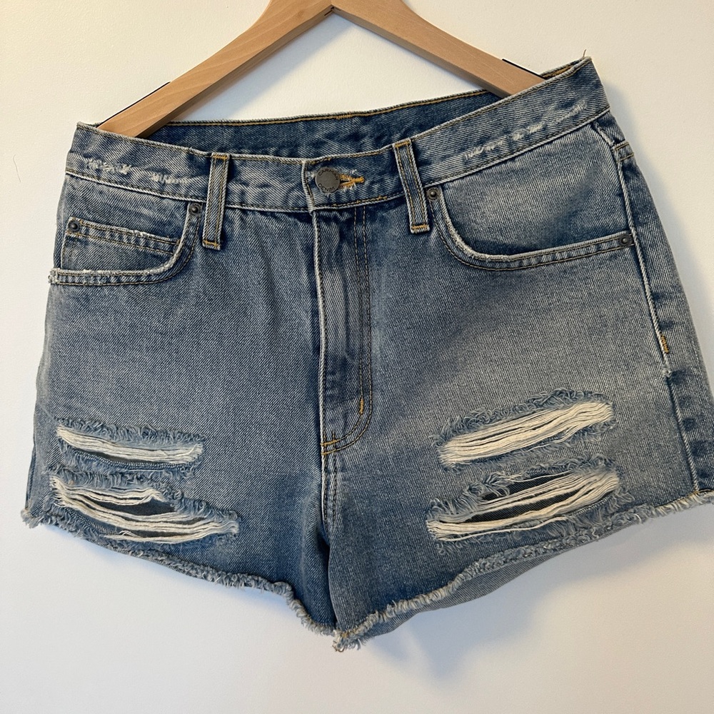Carmar distressed denim shorts high rise size 27